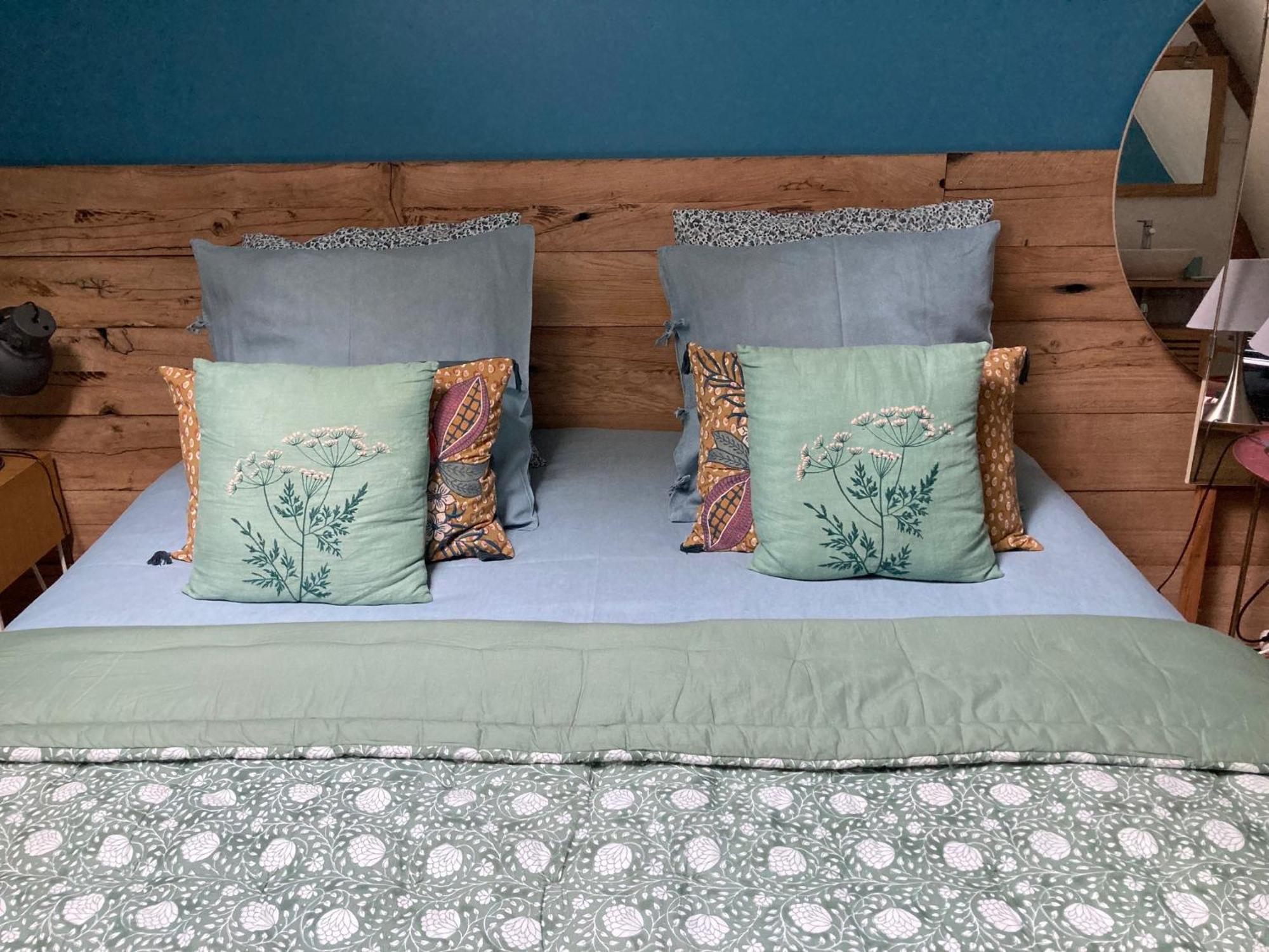 Le Pigeonnier, Et Bed & Breakfast Croix